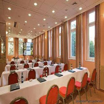 Hotel Patria بيتْش المظهر الخارجي الصورة